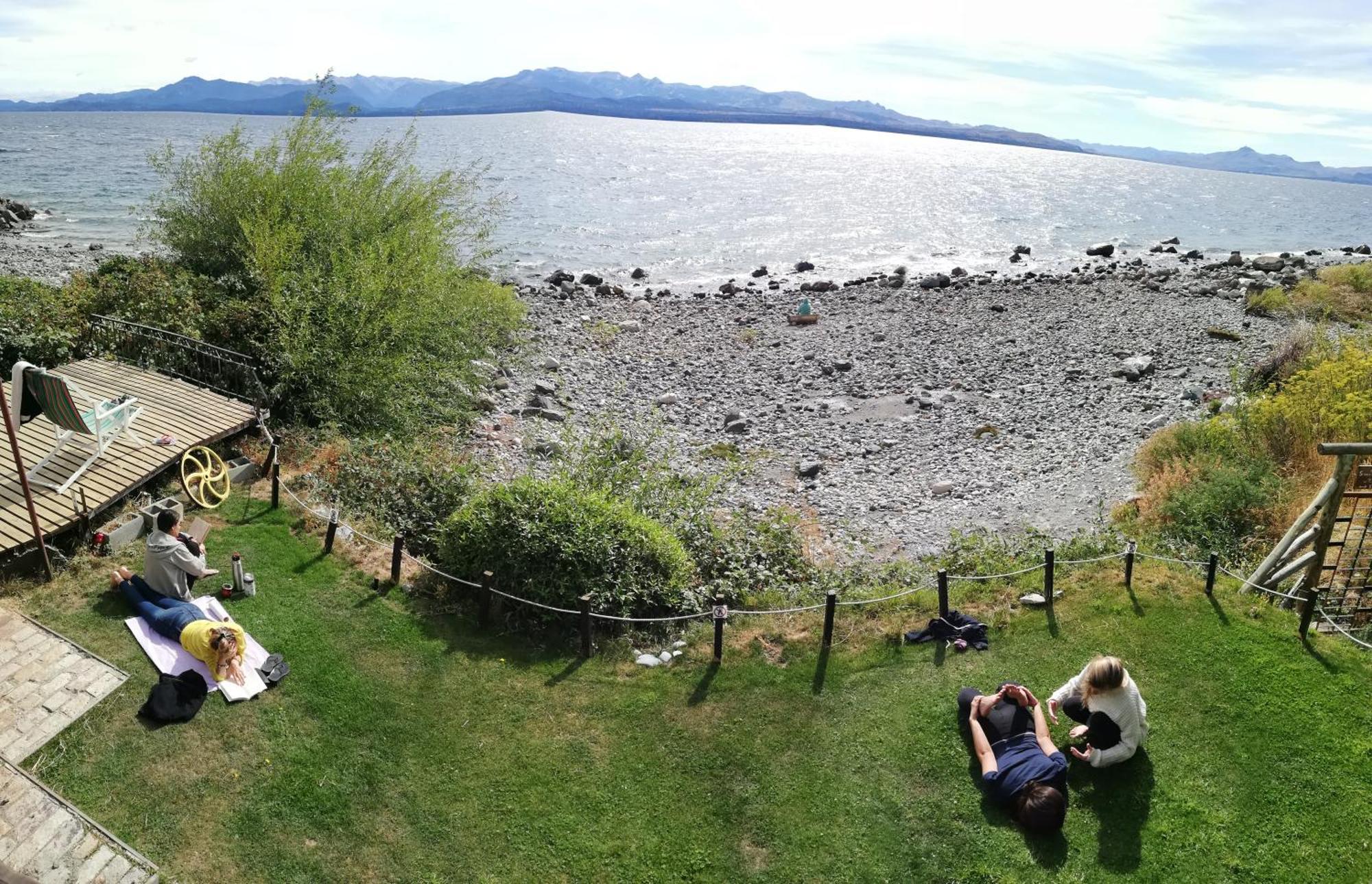 Berkana Hostel Bariloche מראה חיצוני תמונה